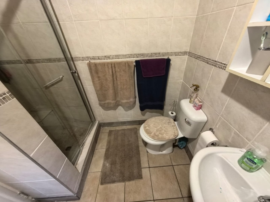 3 Bedroom Property for Sale in Rhodesdene Northern Cape